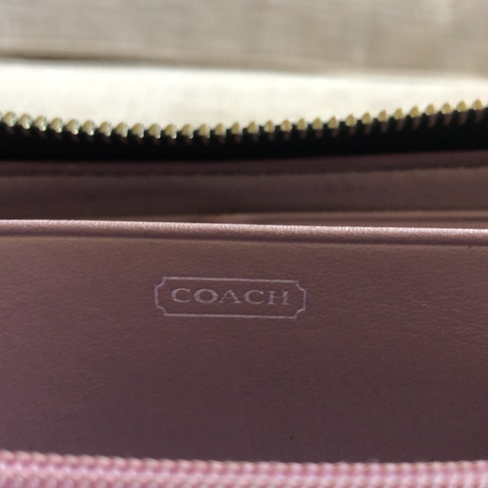Coach Wallet - Picture 10 of 15